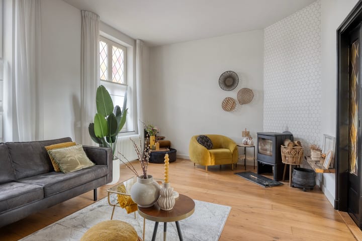 Charming Monumental Detached House with Spacious Outdoor Storage — 23