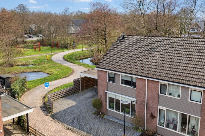 Photo 3 of Hanebalken 145