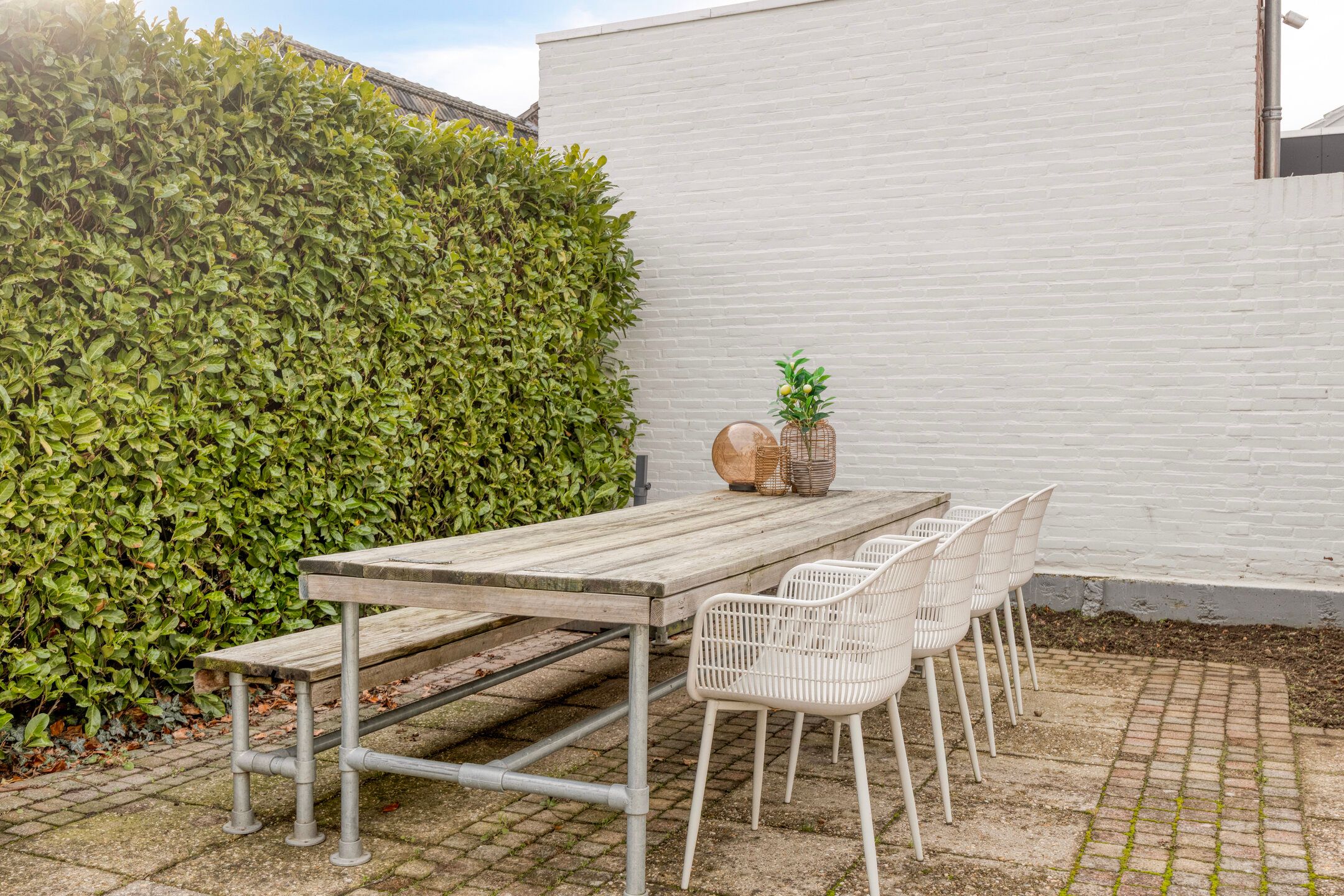 Charming Monumental Detached House with Spacious Outdoor Storage — 66