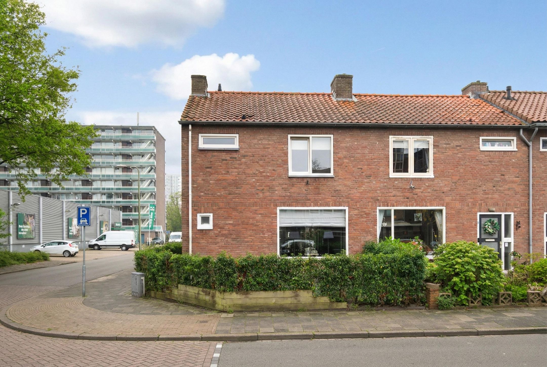 Foto 39 van Wielewaalstraat 108