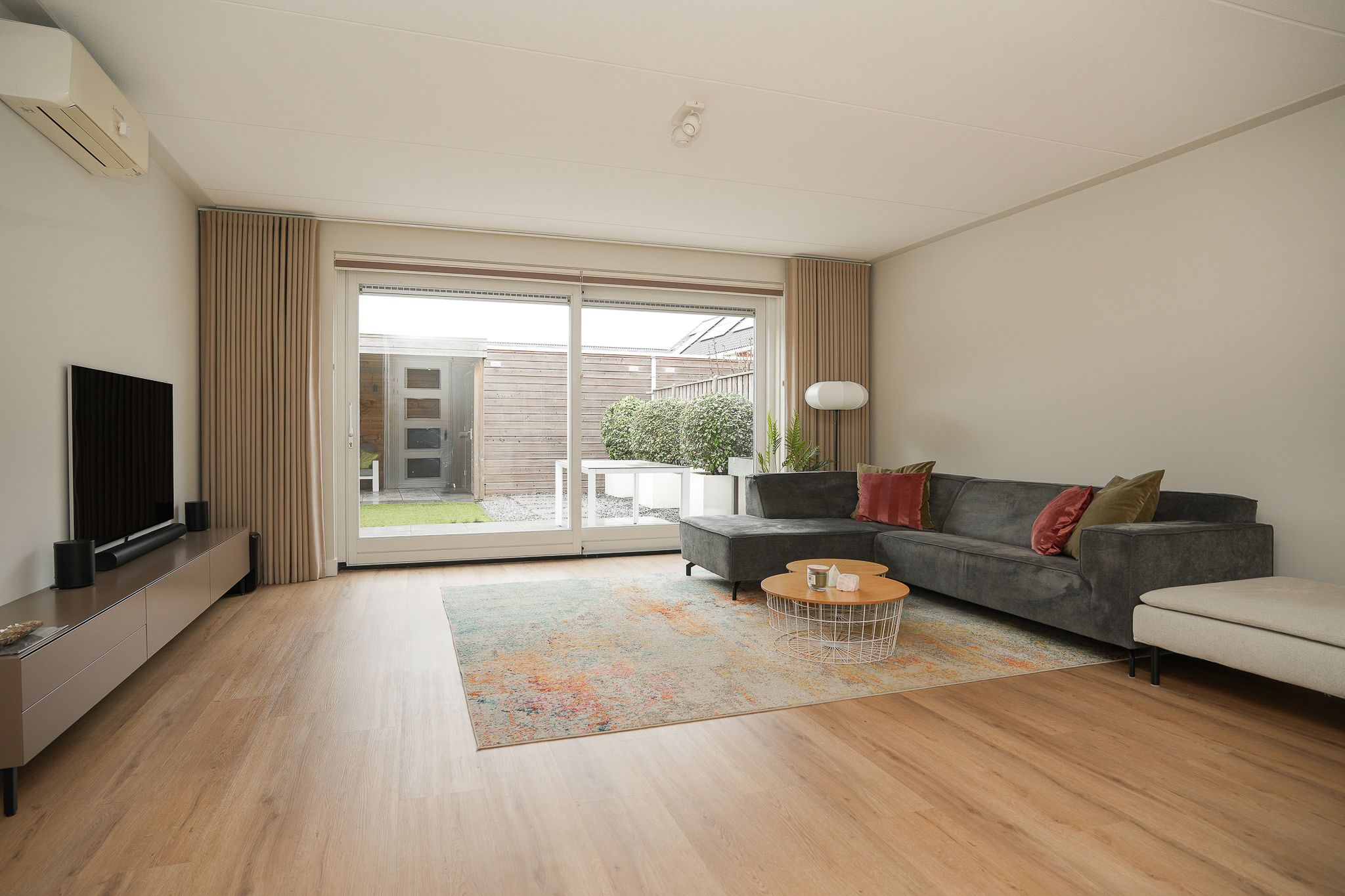 Photo 6 of Fiep Westendorplaan 218