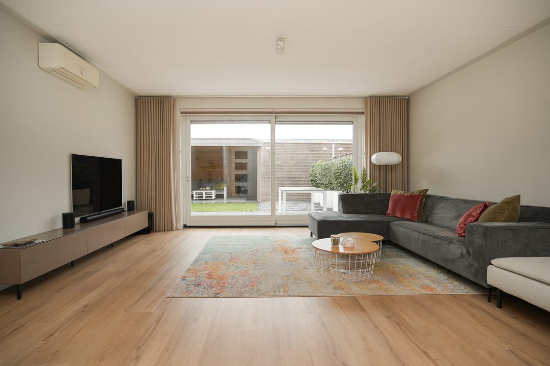 Photo 8 of Fiep Westendorplaan 218