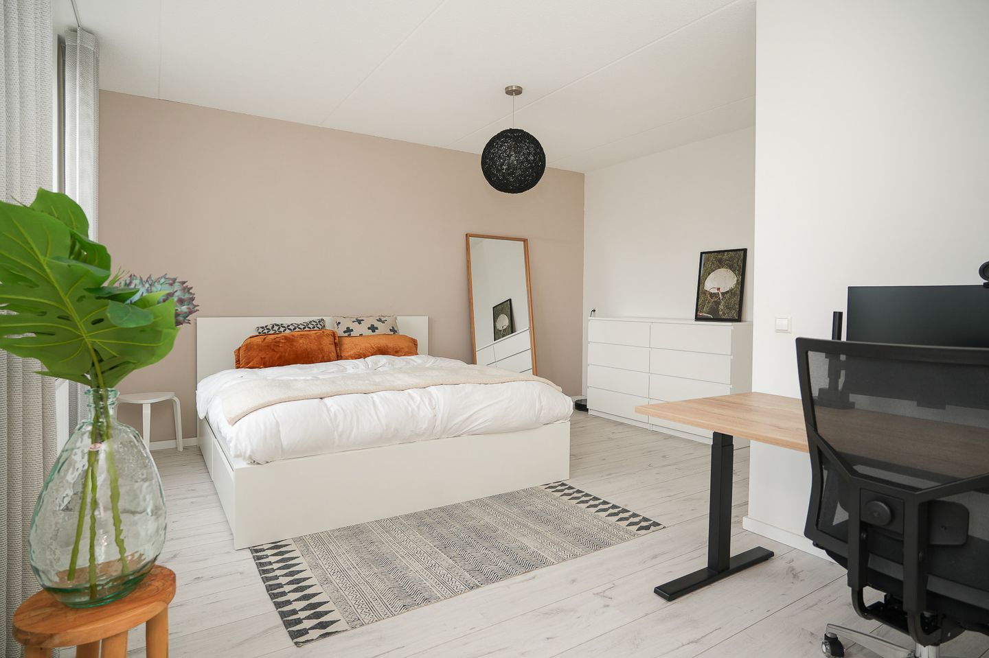 Photo 20 of Fiep Westendorplaan 218