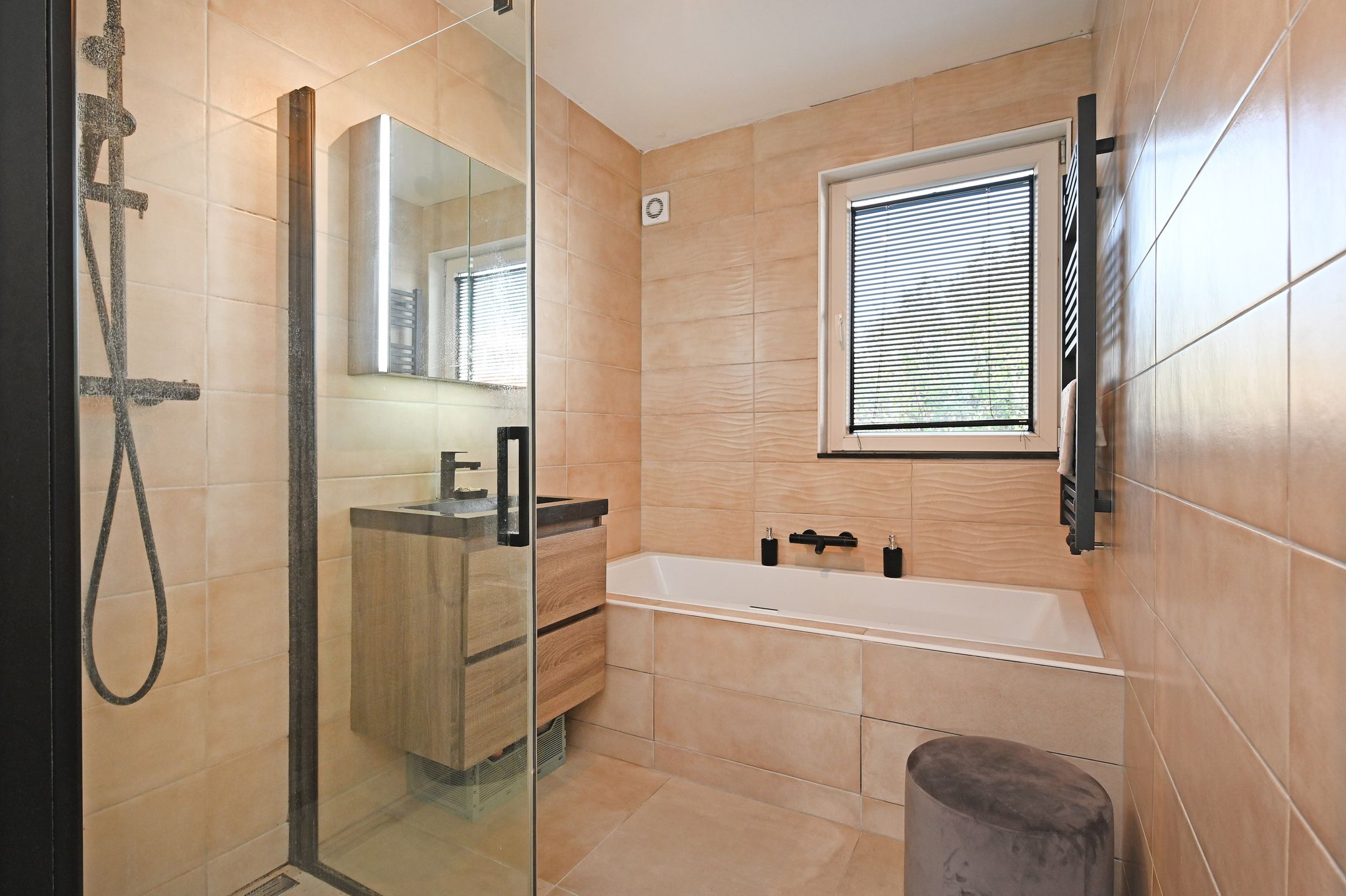 Photo 36 of Vlasakkersstraat 9