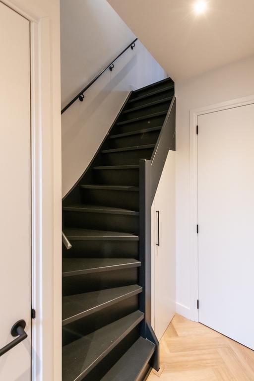 Photo 9 of Landstraat 52-B2