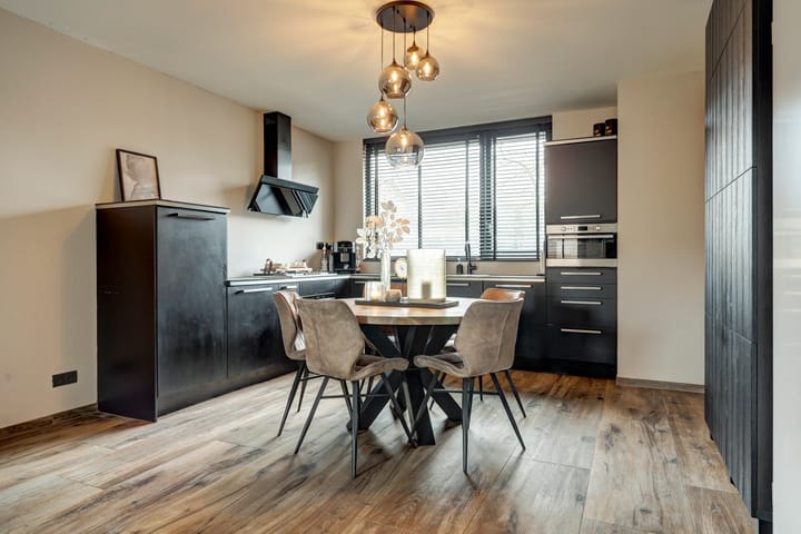 Foto 3 van Ridderspoor 3