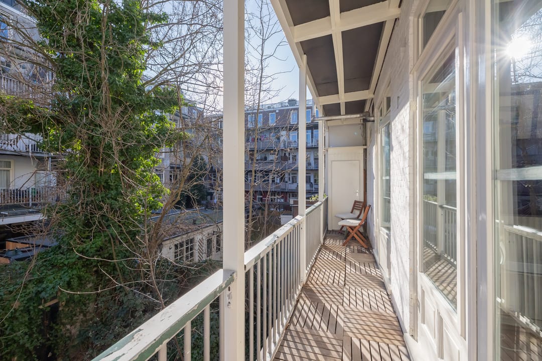 Foto 11 van Brederodestraat 99-1