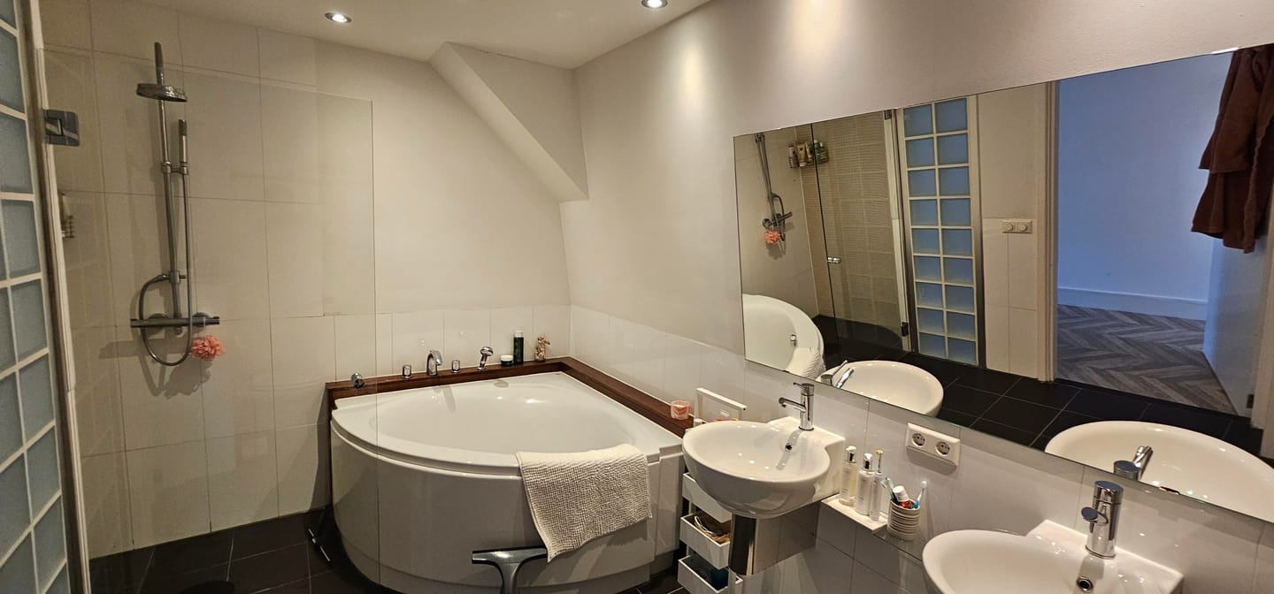 Photo 14 of Hogendijk 30-C