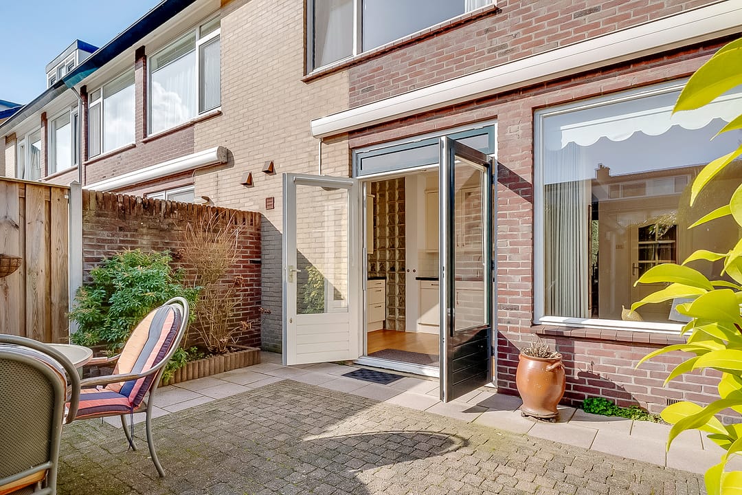 Photo 26 of Gerrit van der Veenstraat 105