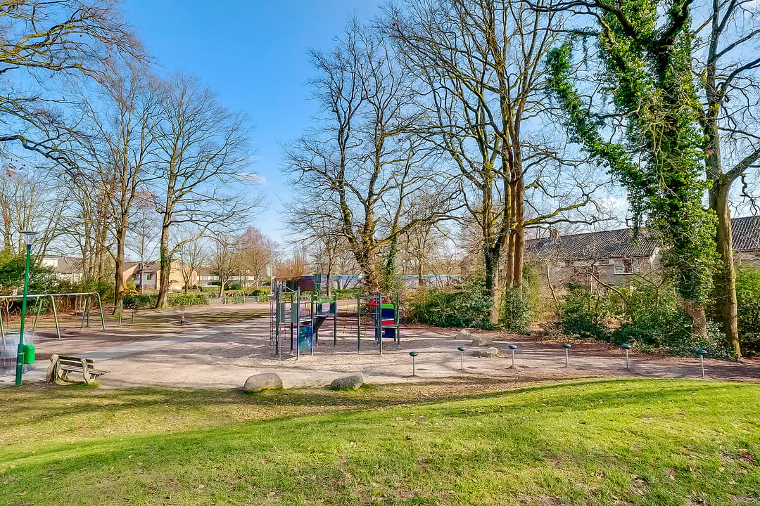 Photo 37 of Gerrit van der Veenstraat 105