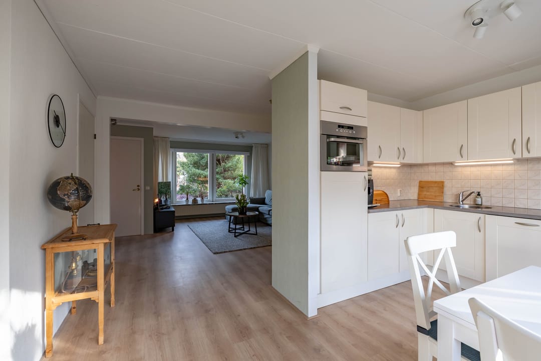 Well-maintained energy-efficient family home with sunny south-facing garden in Beijum-Oost — 43