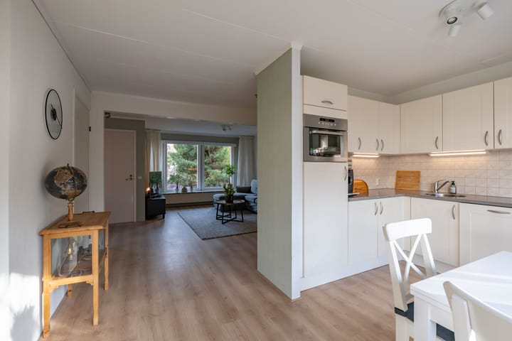 Well-maintained energy-efficient family home with sunny south-facing garden in Beijum-Oost — 42