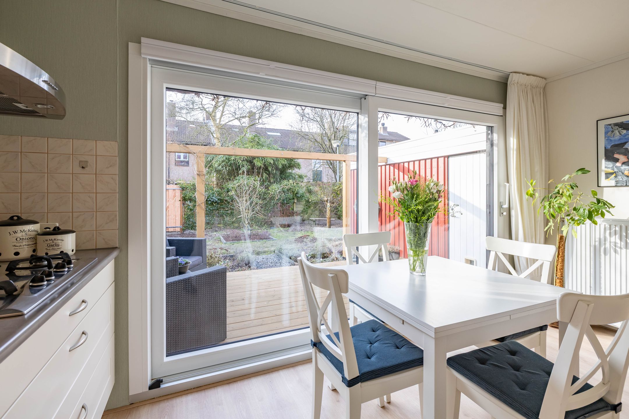 Well-maintained energy-efficient family home with sunny south-facing garden in Beijum-Oost — 51