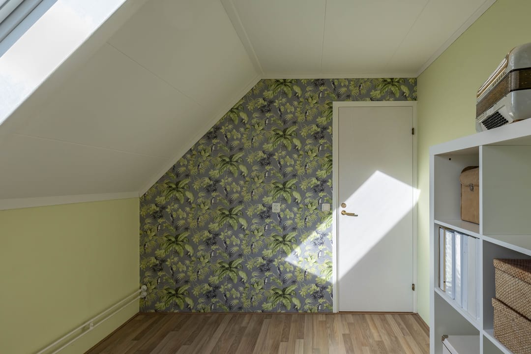 Well-maintained energy-efficient family home with sunny south-facing garden in Beijum-Oost — 79