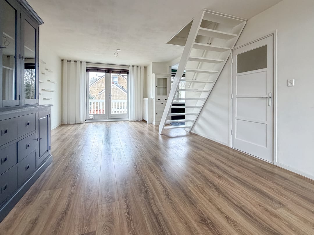 Photo 2 of Biallosterskilaan 32-BOV