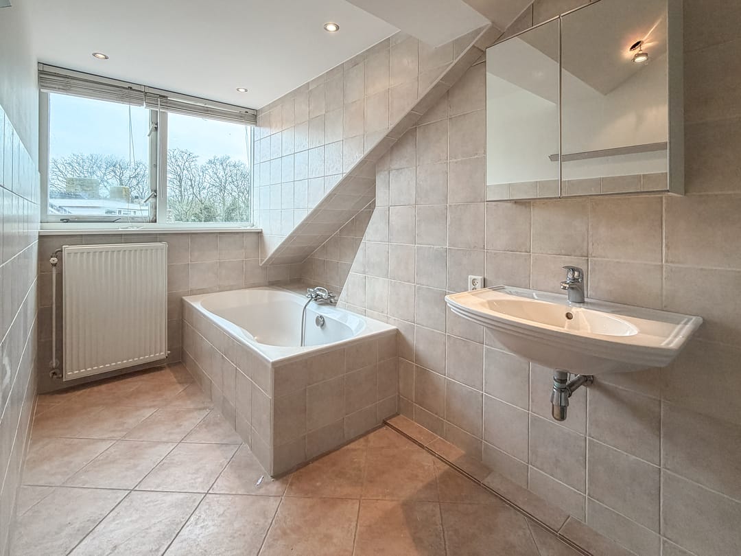 Photo 17 of Biallosterskilaan 32-BOV