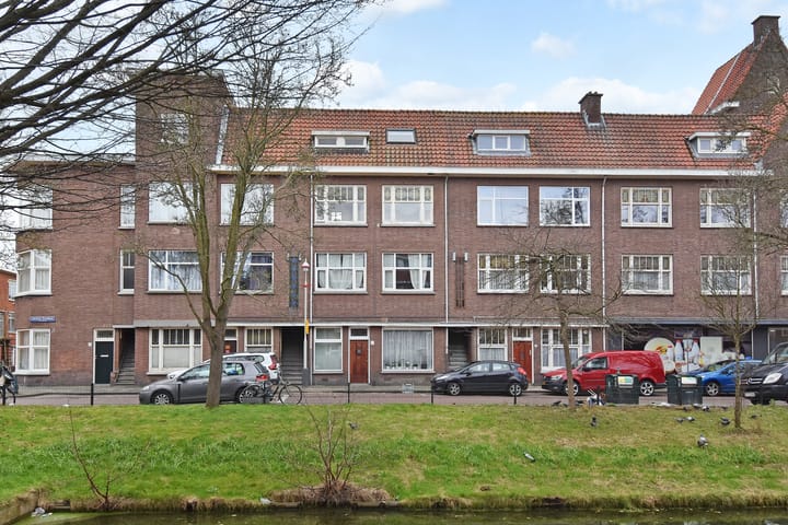 Foto 35 van Aarnout Drostlaan 45