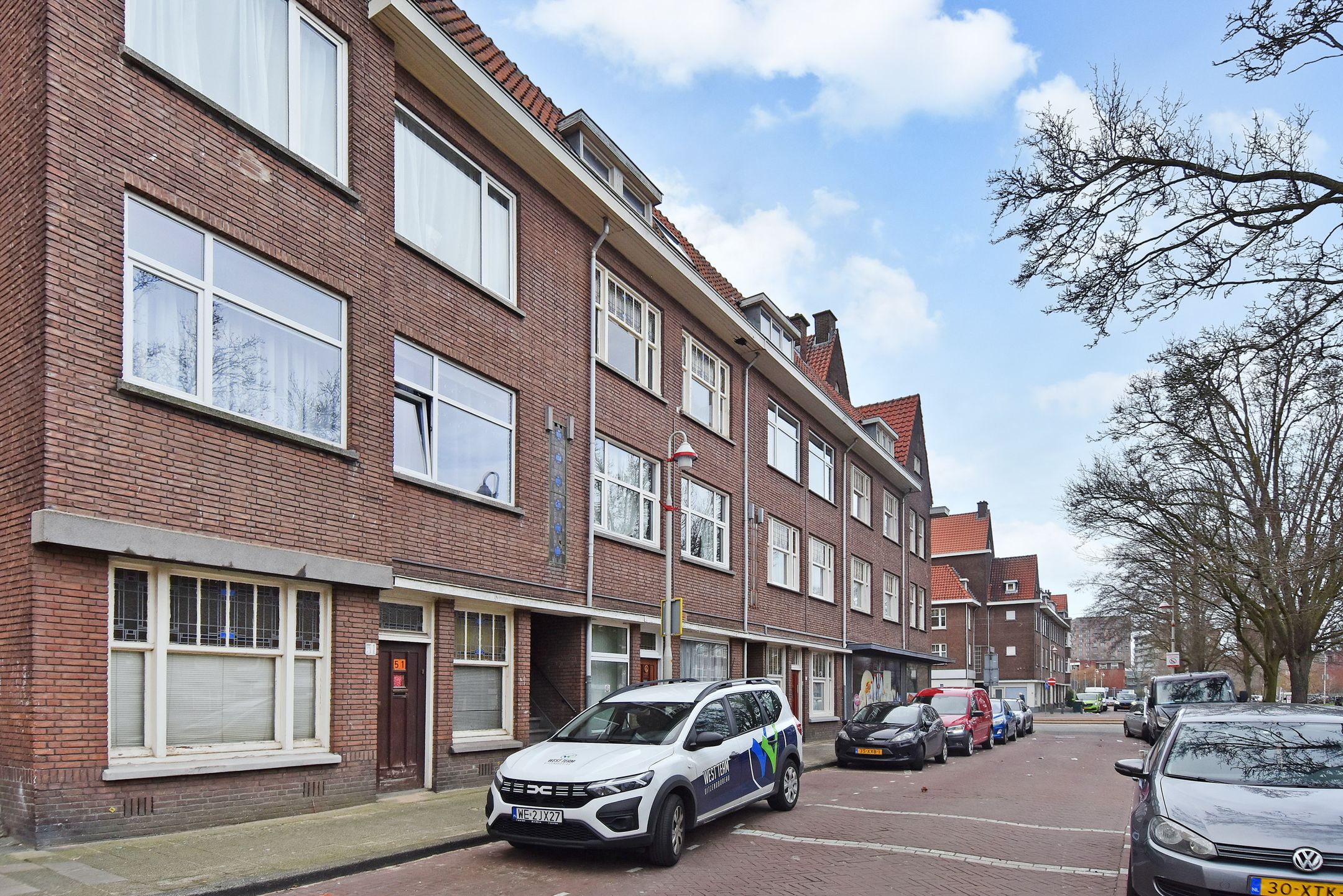 Foto 36 van Aarnout Drostlaan 45