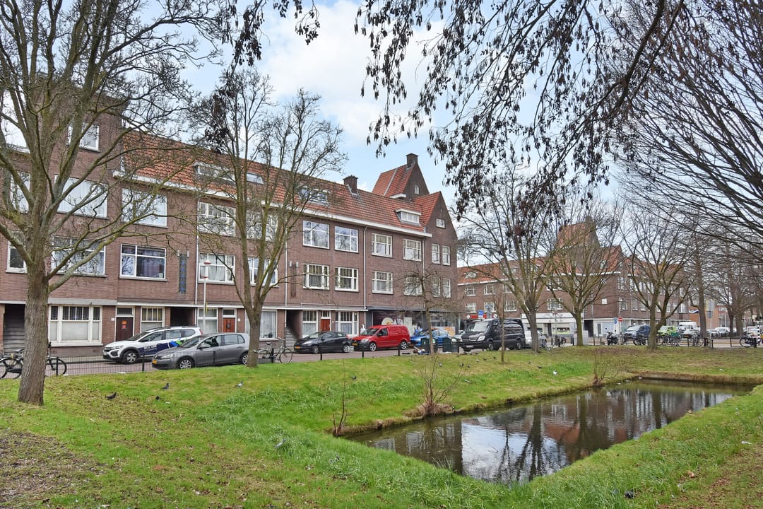 Foto 37 van Aarnout Drostlaan 45