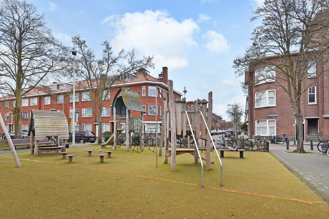 Foto 38 van Aarnout Drostlaan 45