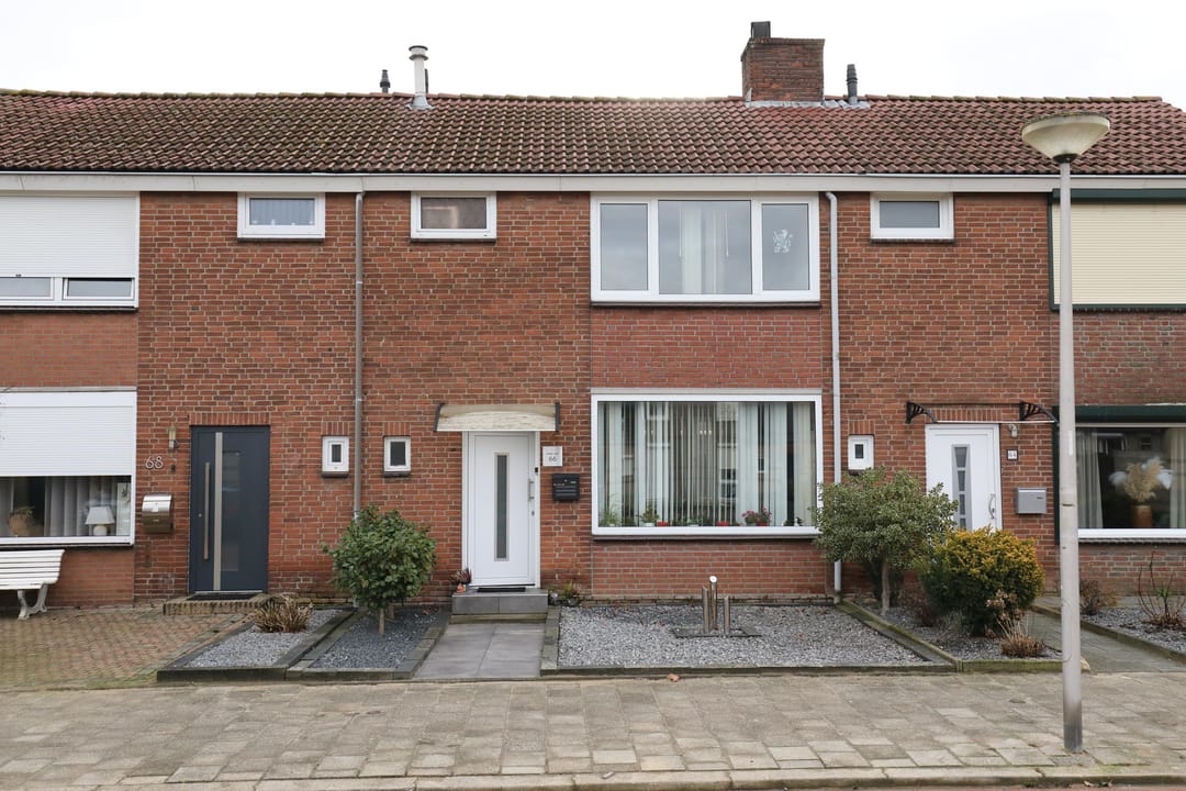 Foto 1 van Deken Deutzlaan 66