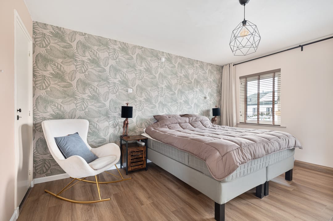 Foto 31 van Emmausstraat 5