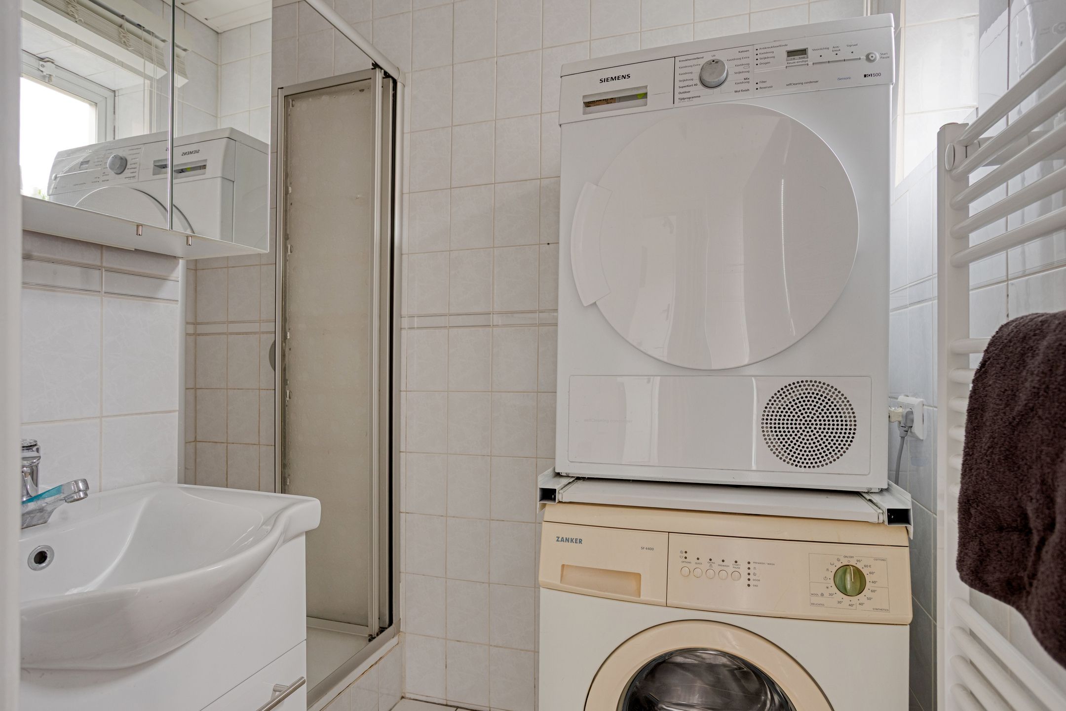 Foto 12 van Pironstraat 64