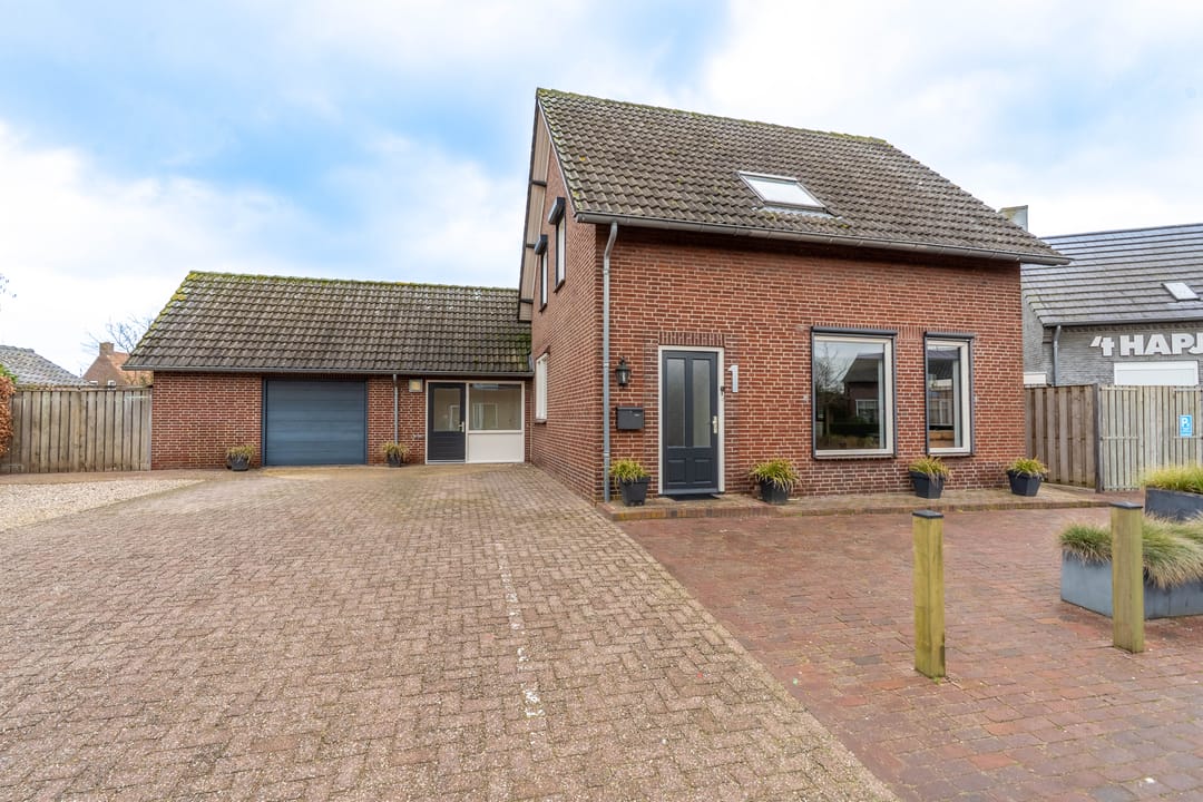 Foto 1 van Beekstraat 1