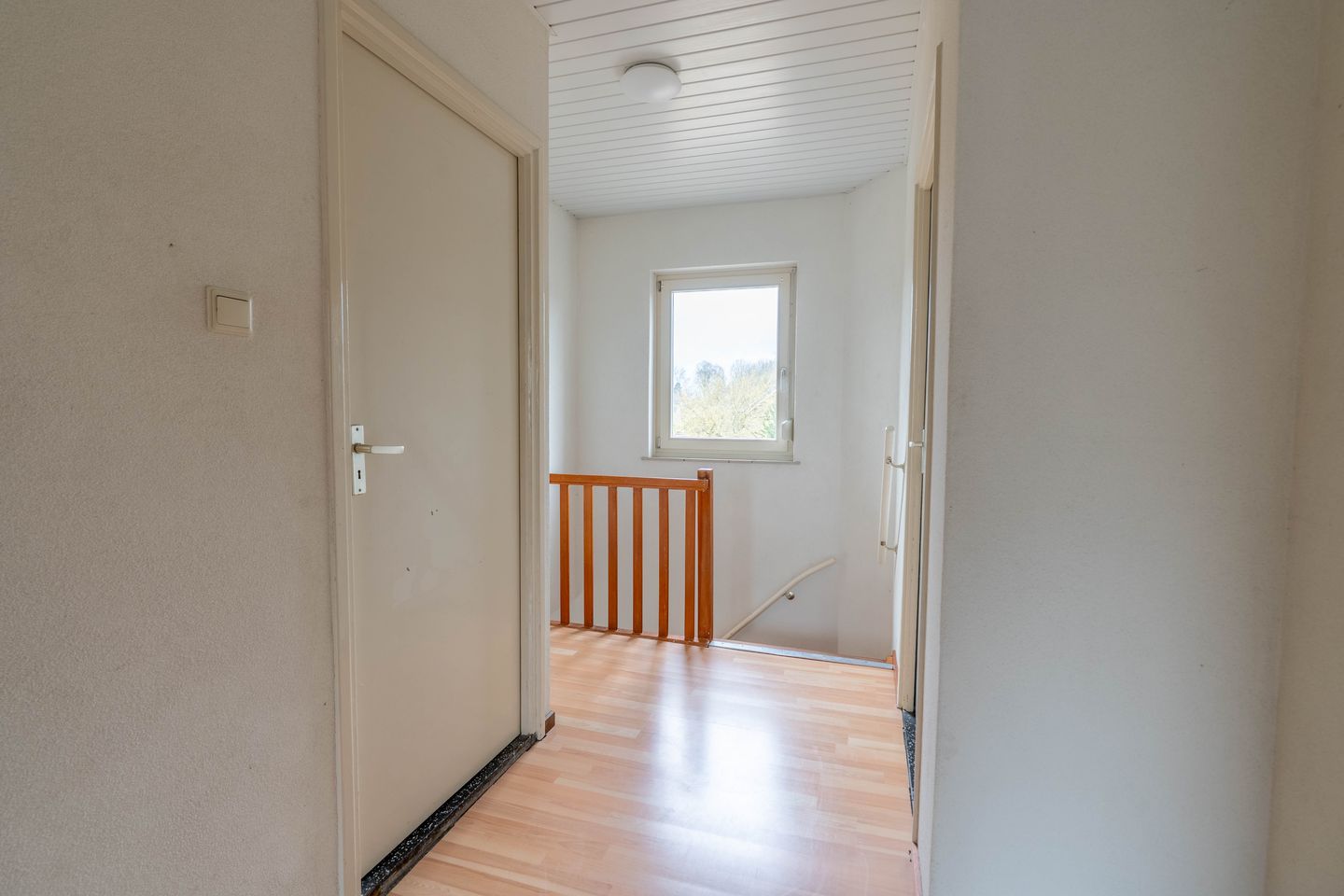 Foto 49 van Beekstraat 1