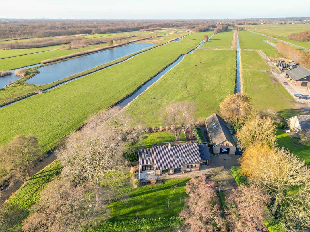 Photo 2 of Nieuw-Loosdrechtsedijk 194-B