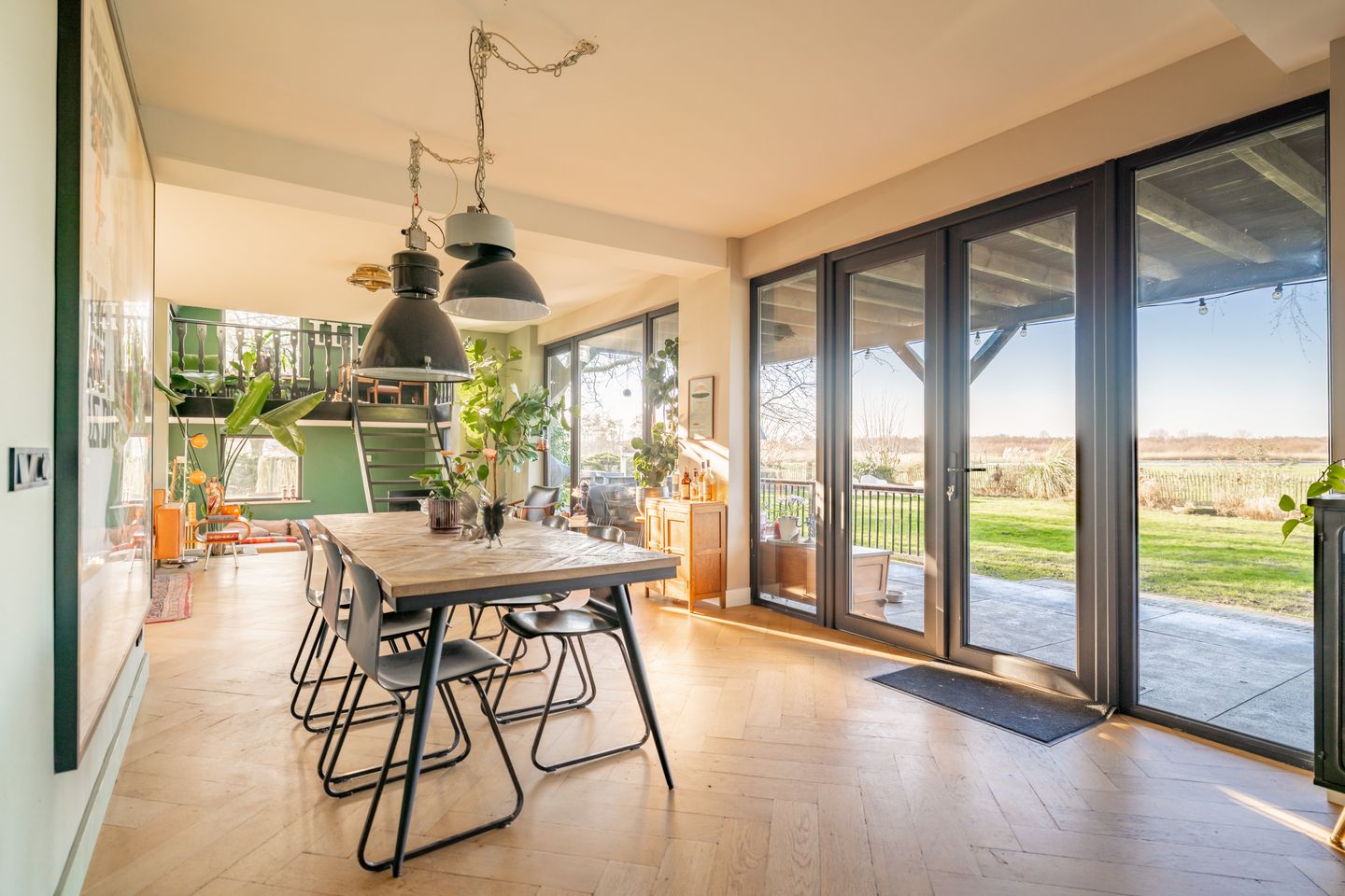 Photo 4 of Nieuw-Loosdrechtsedijk 194-B