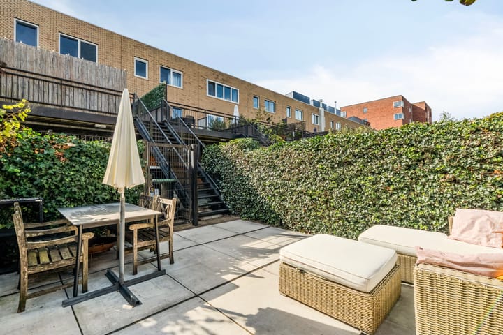 Spacious Family Home with Waterfront Garden and Private Mooring on IJburg — 34