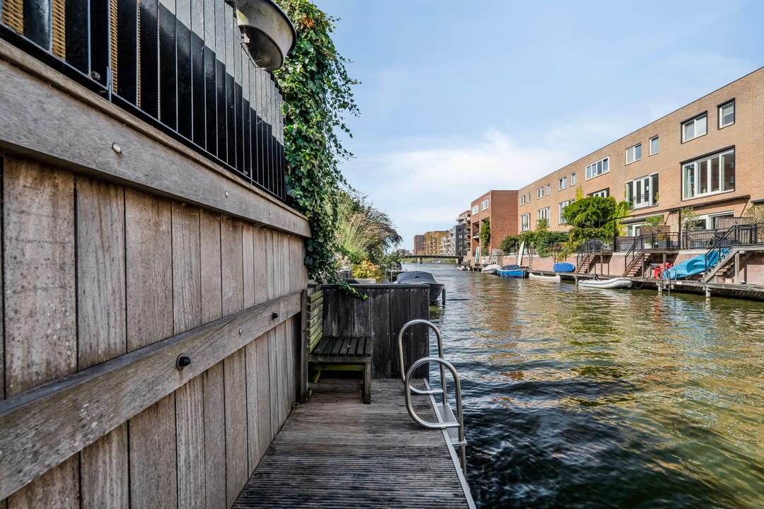 Spacious Family Home with Waterfront Garden and Private Mooring on IJburg — 43