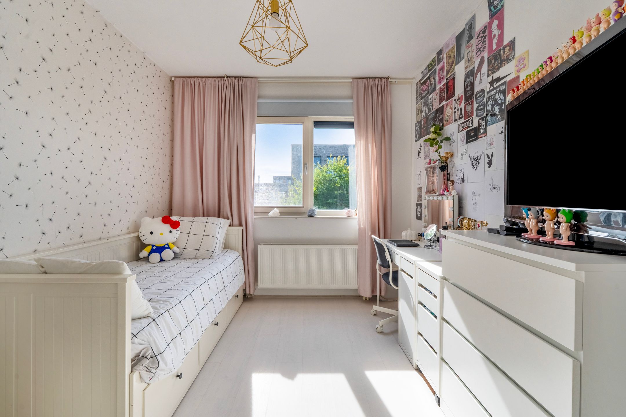 Spacious Family Home with Waterfront Garden and Private Mooring on IJburg — 64