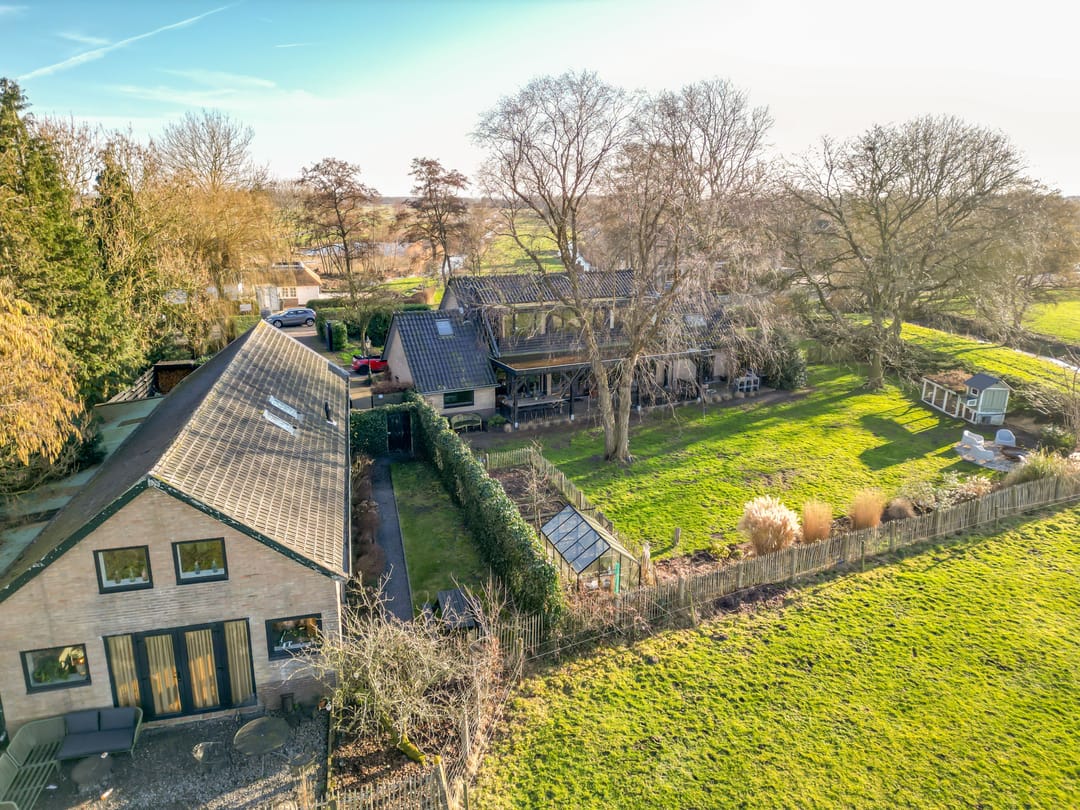 Photo 43 of Nieuw-Loosdrechtsedijk 194-B