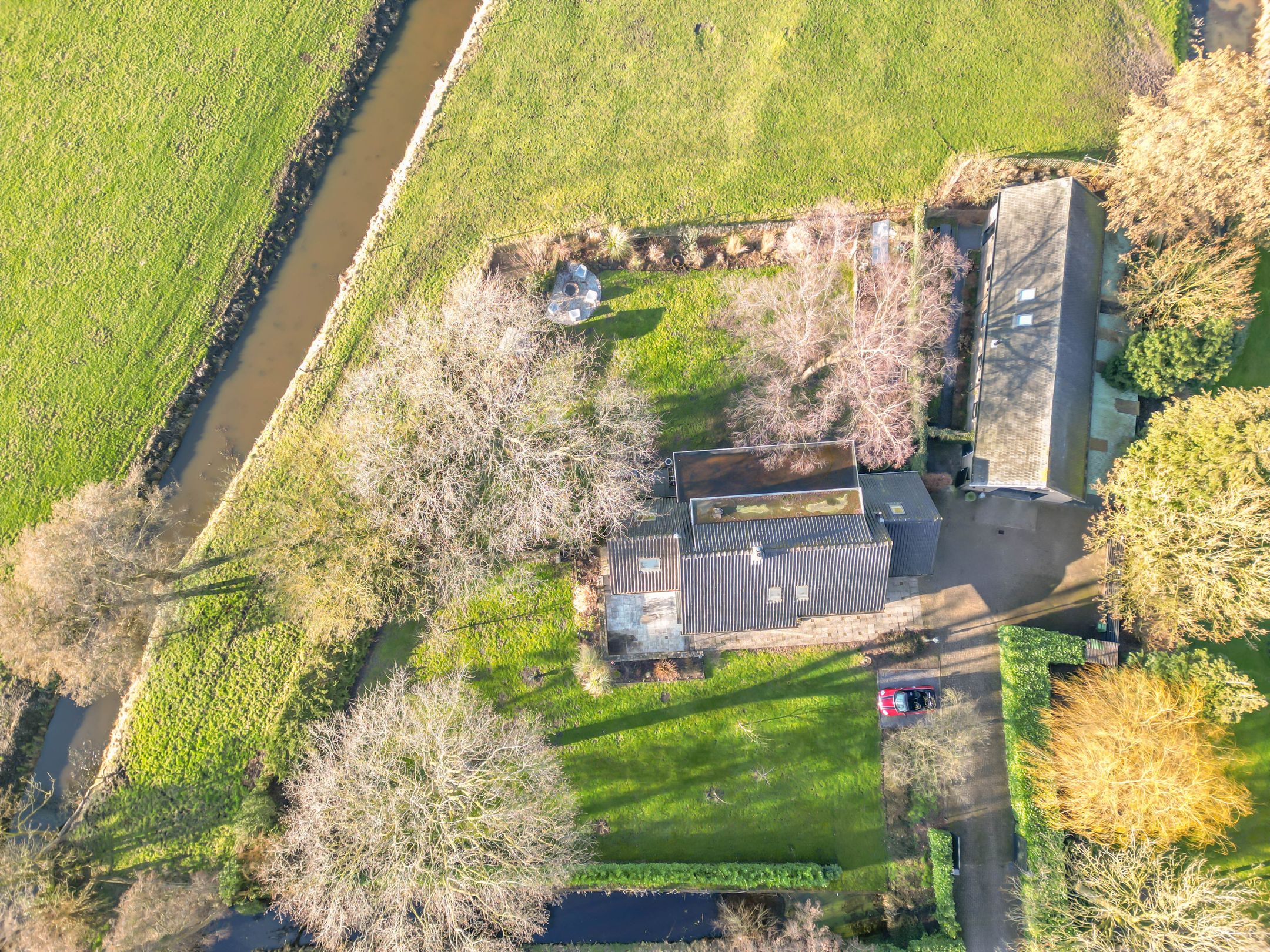 Photo 63 of Nieuw-Loosdrechtsedijk 194-B