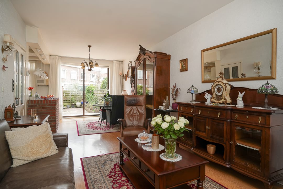 Foto 8 van Van Swindenstraat 128