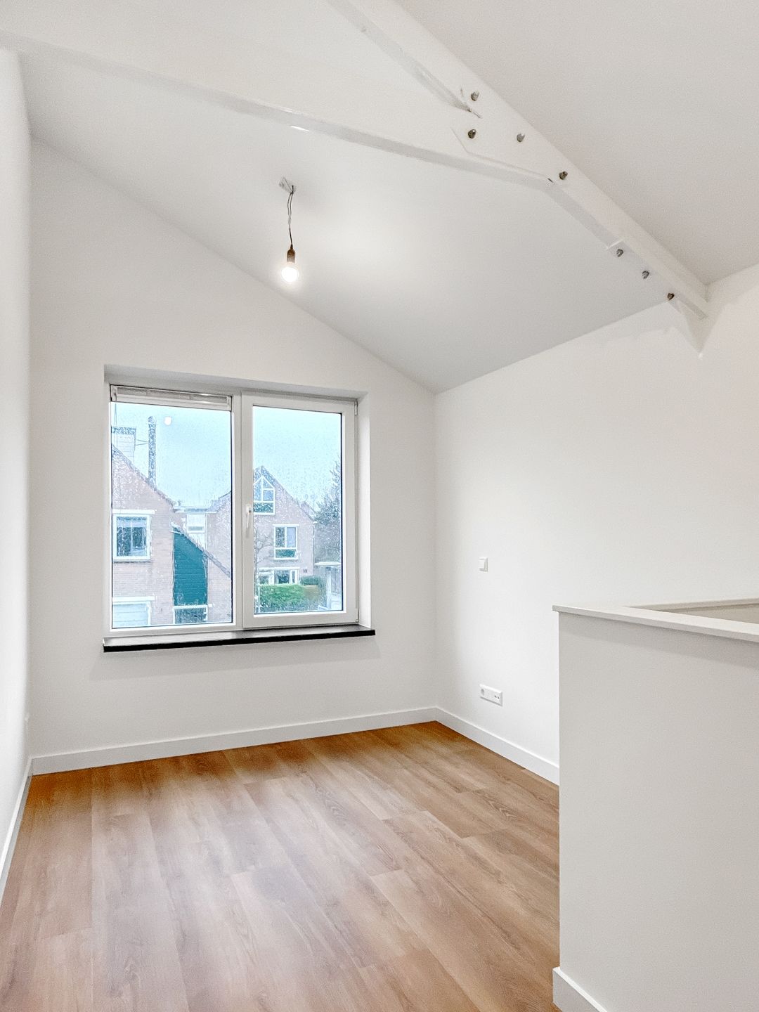 Foto 5 van Zuilhofstraat 4-A