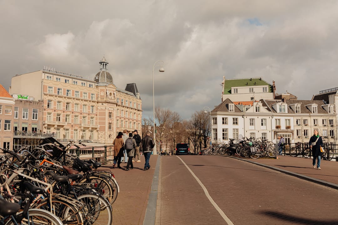 Photo 31 of Amstel 106-C