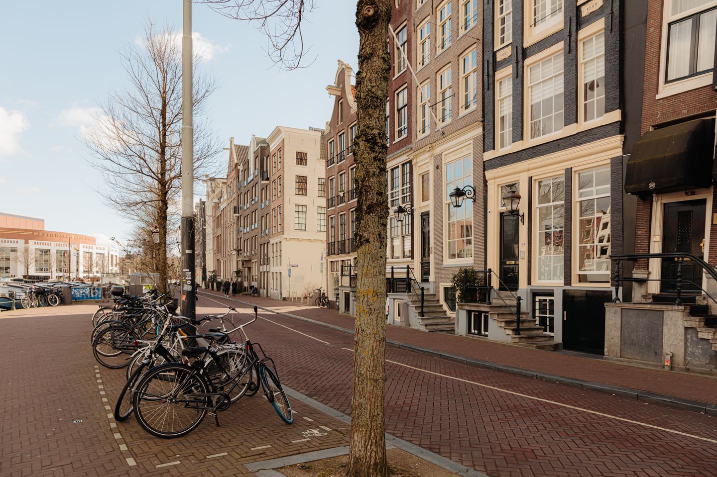 Photo 34 of Amstel 106-C
