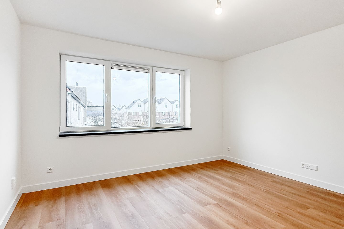 Foto 14 van Zuilhofstraat 4-A