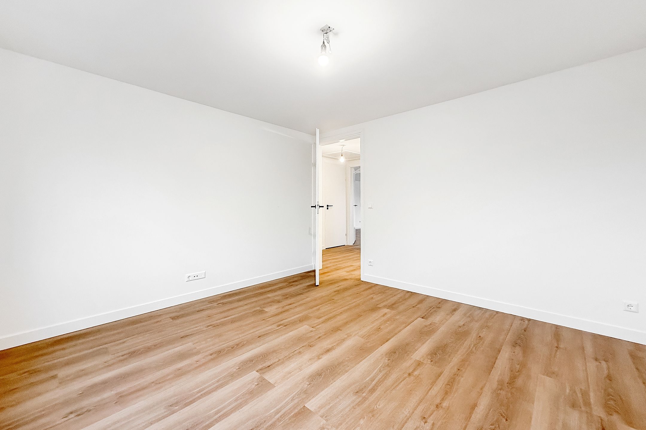 Foto 15 van Zuilhofstraat 4-A