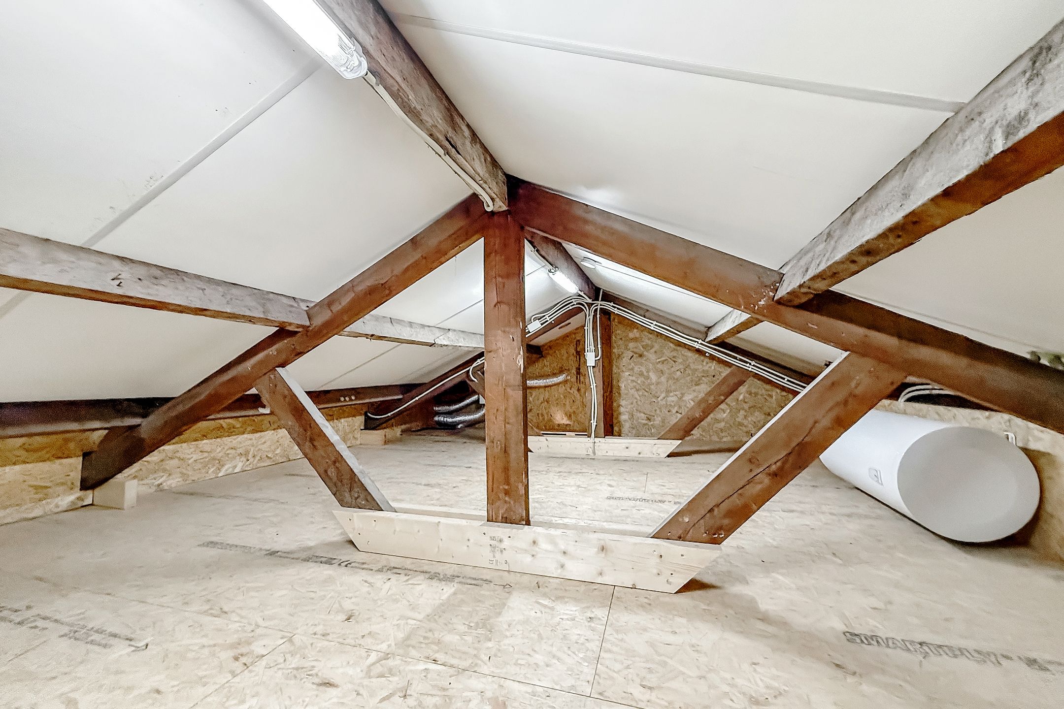 Foto 24 van Zuilhofstraat 4-A