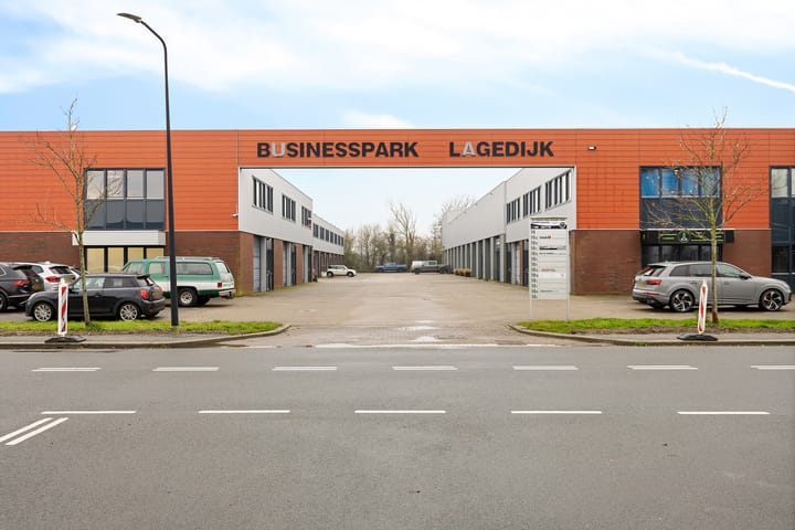 de Langeloop 12-A, Schagen