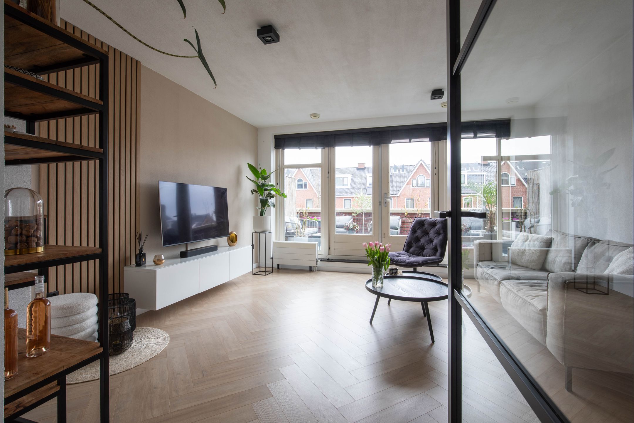 Photo 9 of Zwanebloemweg 44