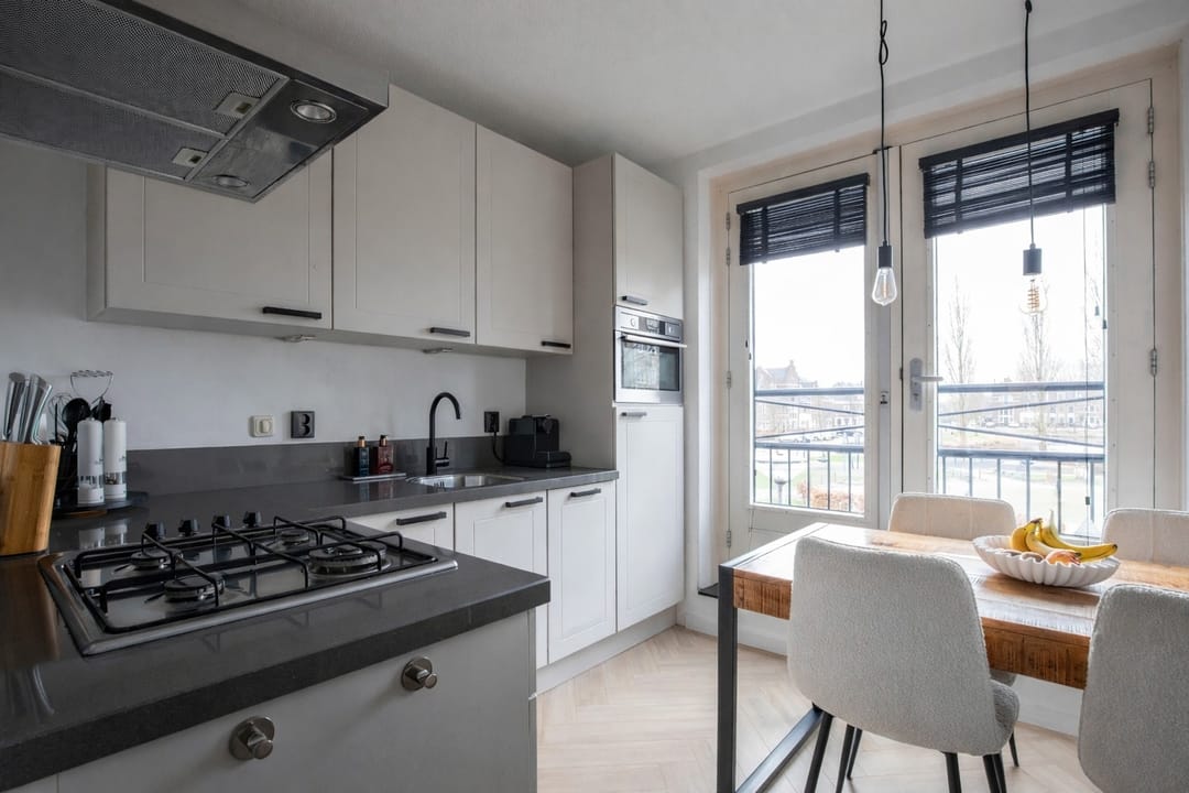 Photo 16 of Zwanebloemweg 44