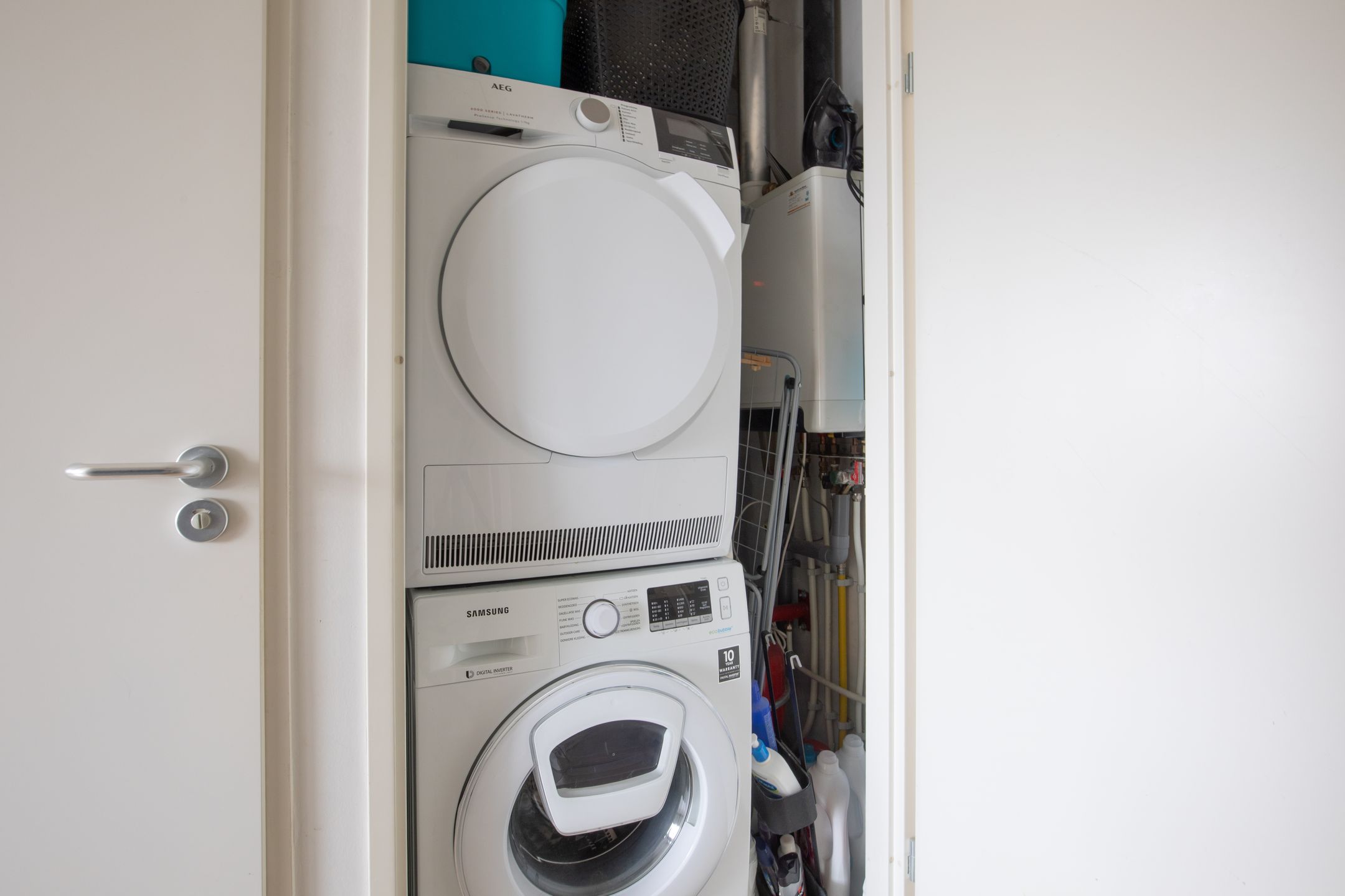 Photo 30 of Zwanebloemweg 44