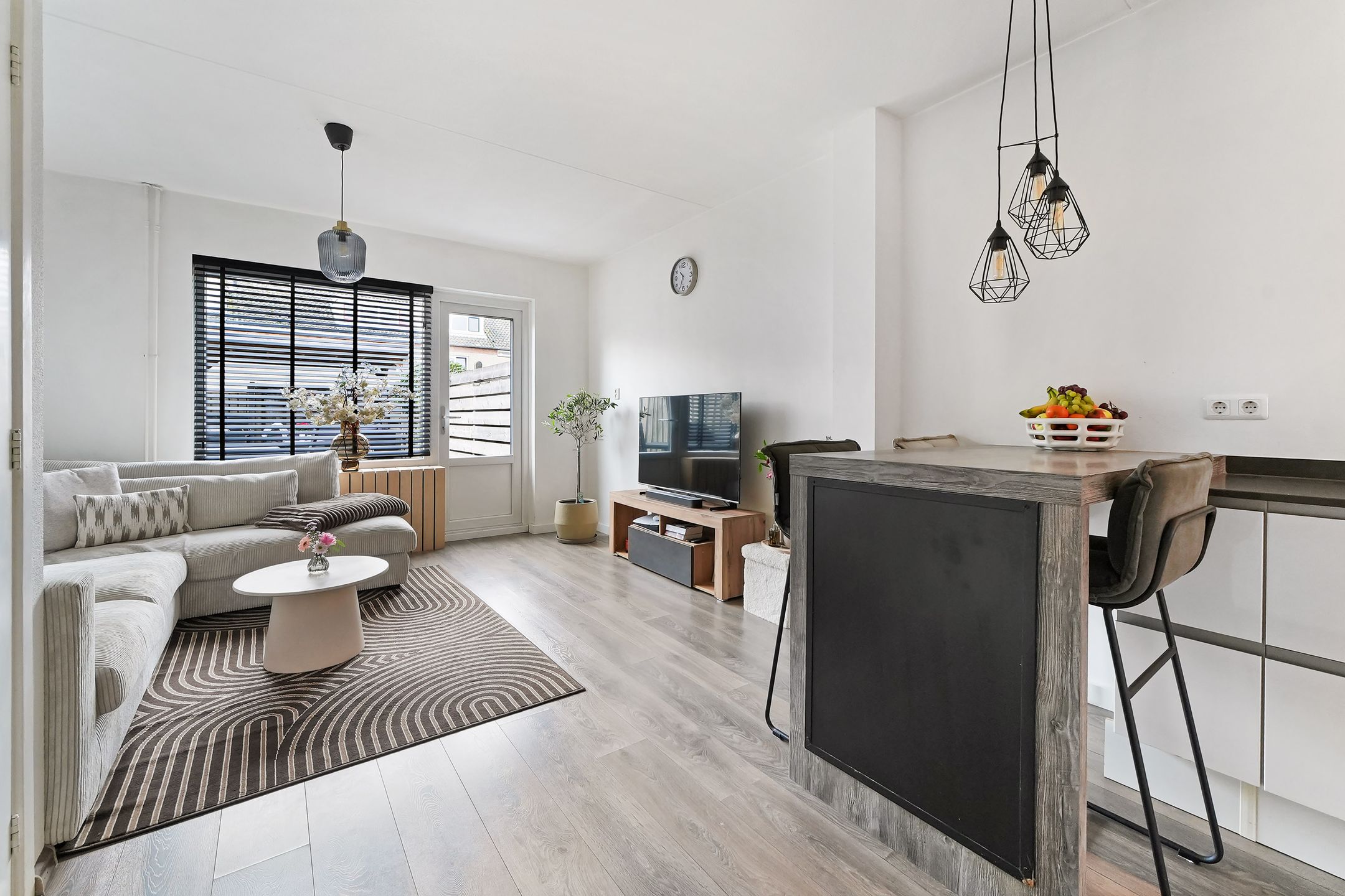 Foto 6 van Schoutstraat 75