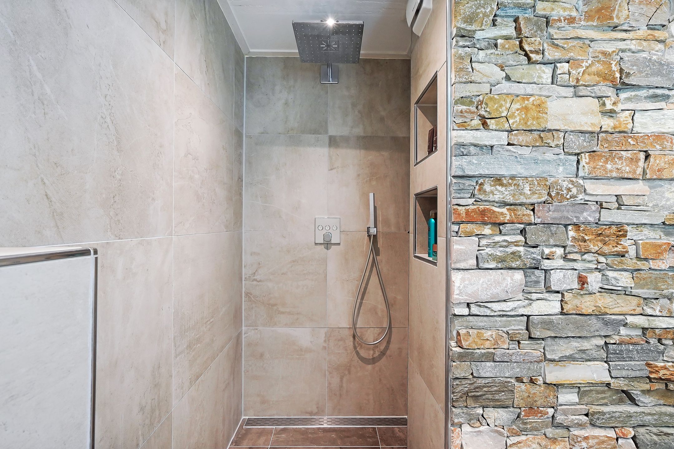 Foto 27 van Schoutstraat 75