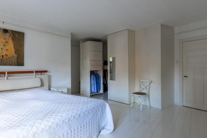 Characterful semi-detached villa from 1934 in protected villa district 't Spiegel — 30